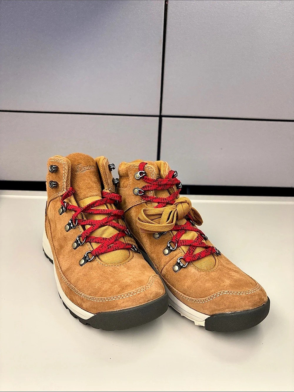 Danner Women's Adrika Sienna Leather Hiking Boots in Brown & Red US 8.5